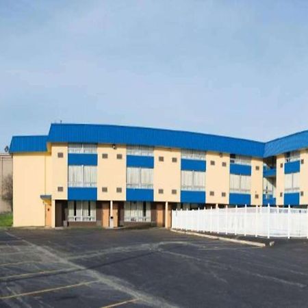 Days Inn By Wyndham Fort Wright Cincinnati Area Εξωτερικό φωτογραφία