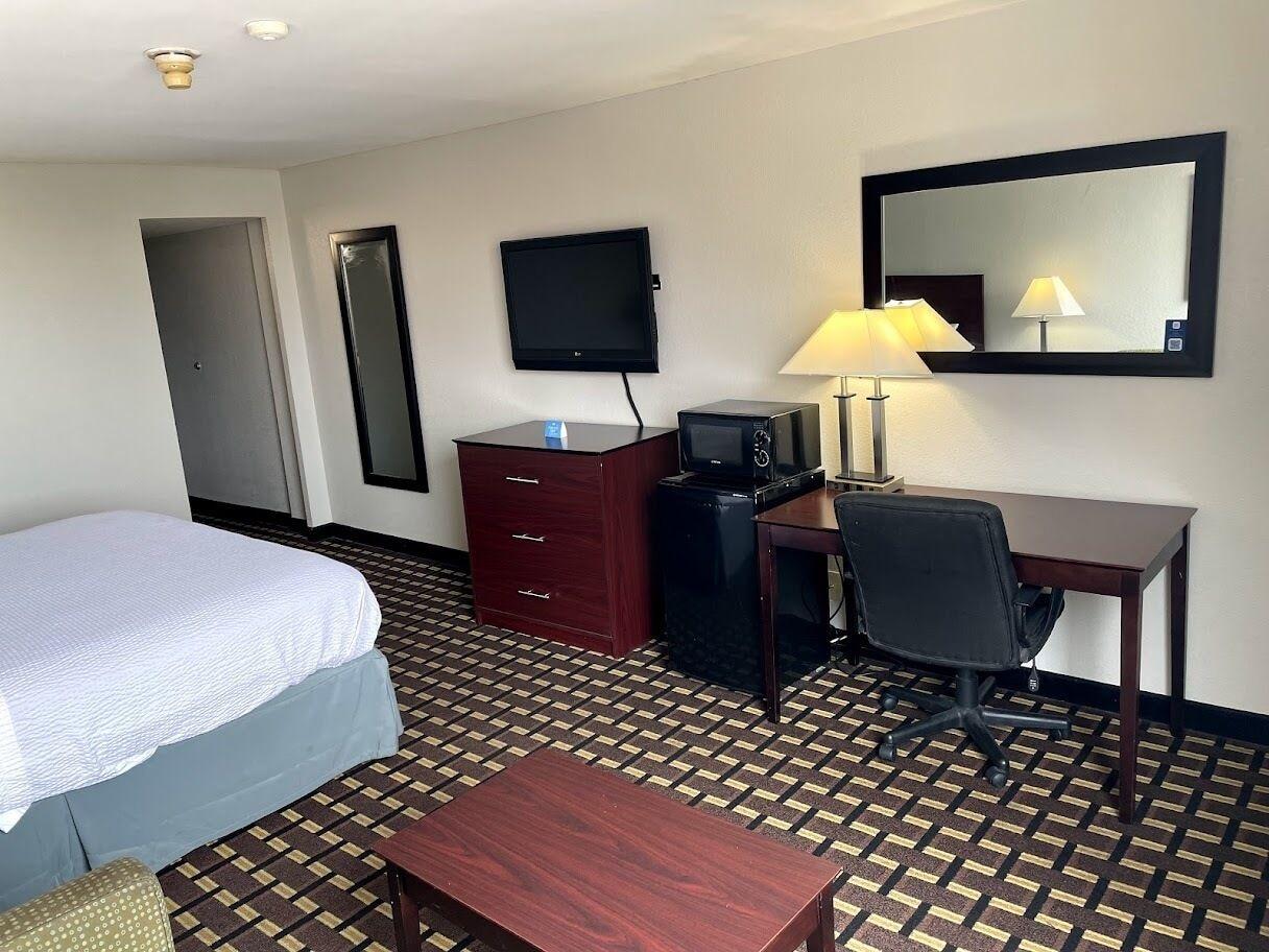 Days Inn By Wyndham Fort Wright Cincinnati Area Εξωτερικό φωτογραφία