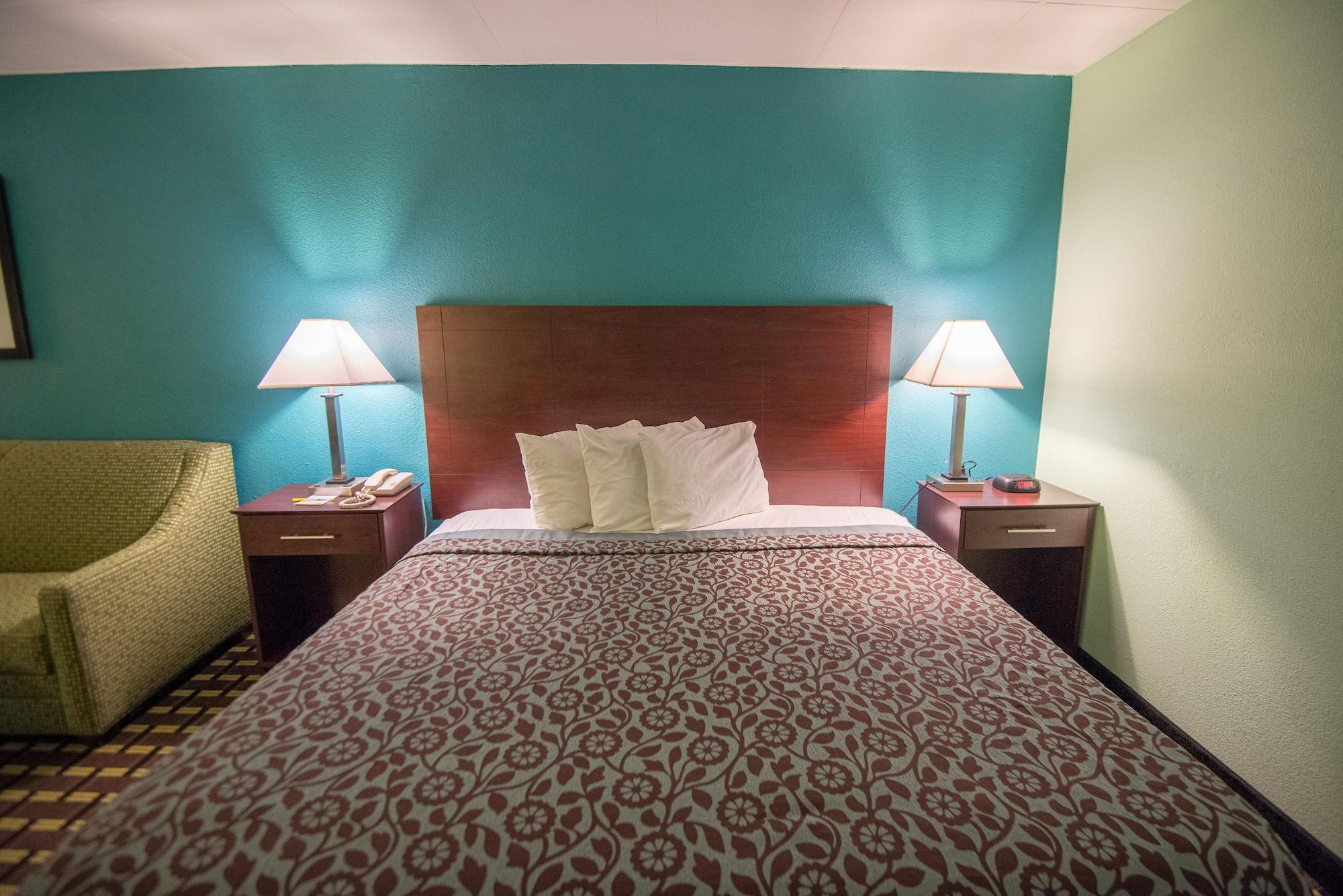 Days Inn By Wyndham Fort Wright Cincinnati Area Εξωτερικό φωτογραφία