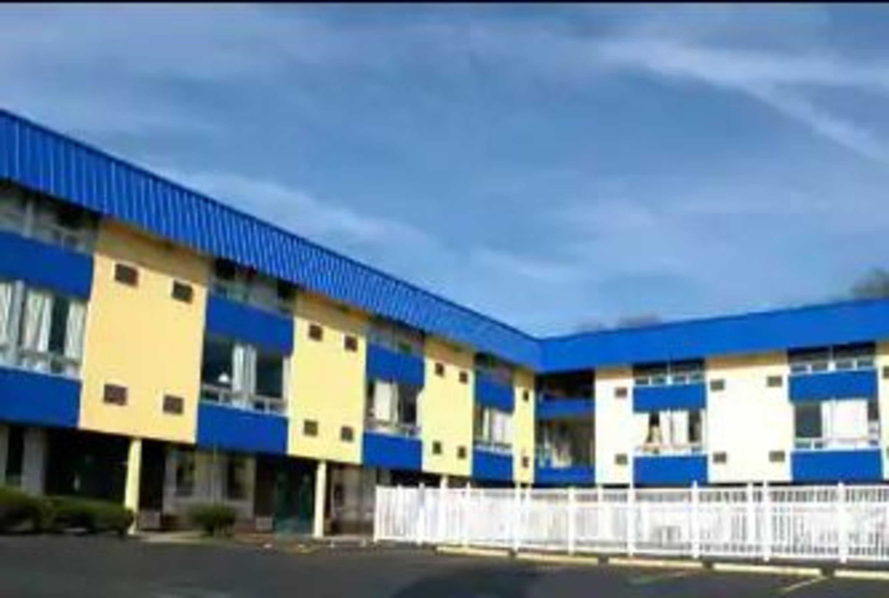 Days Inn By Wyndham Fort Wright Cincinnati Area Εξωτερικό φωτογραφία