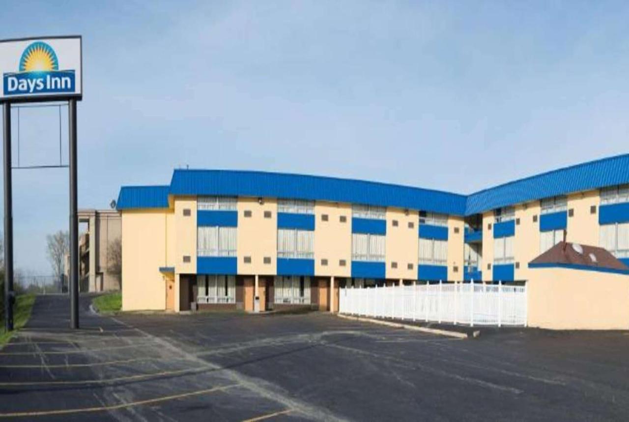 Days Inn By Wyndham Fort Wright Cincinnati Area Εξωτερικό φωτογραφία