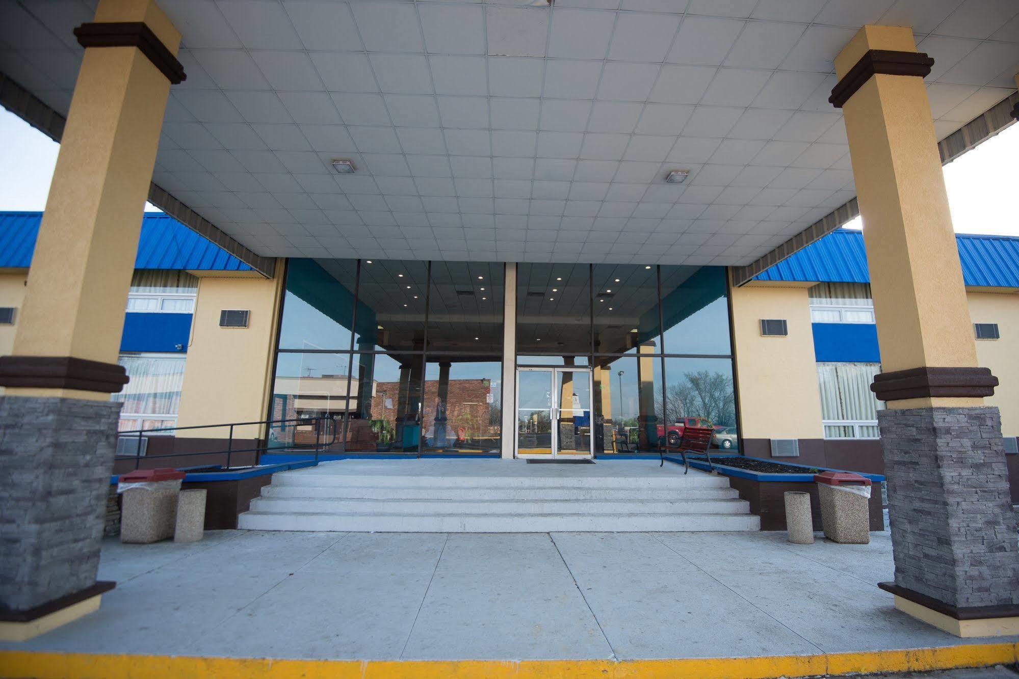 Days Inn By Wyndham Fort Wright Cincinnati Area Εξωτερικό φωτογραφία